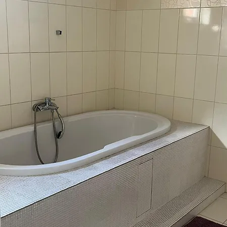 Pod Klasterem Appartement *