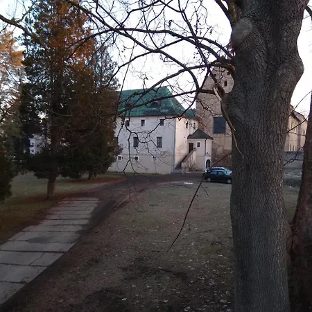 Pod Klasterem Румбурк
