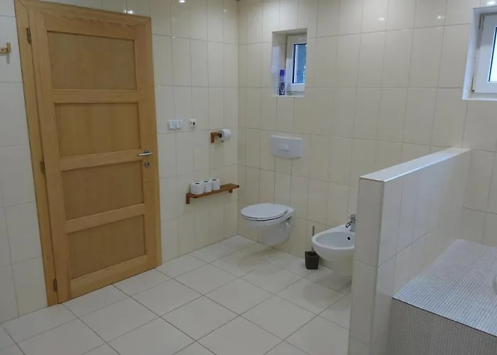 Pod Klášterem